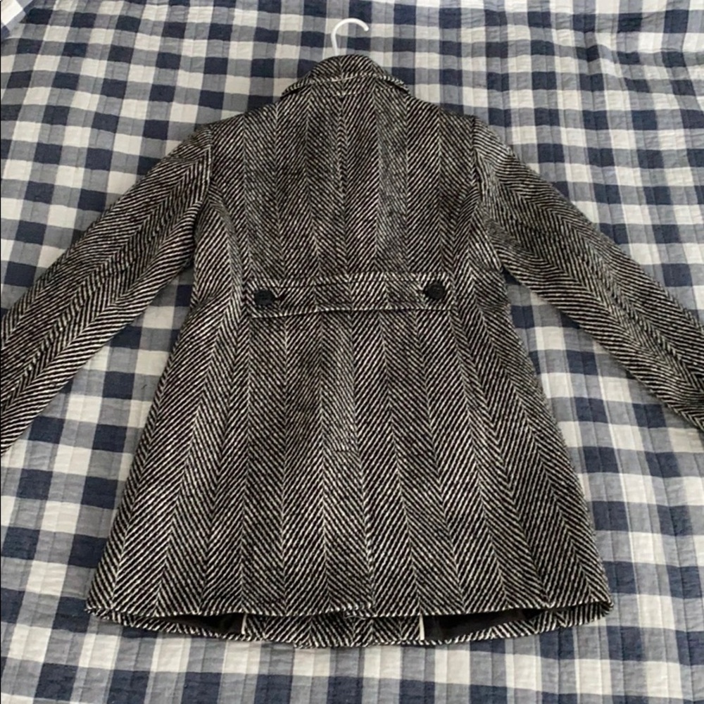jacket - Picture 2 of 3